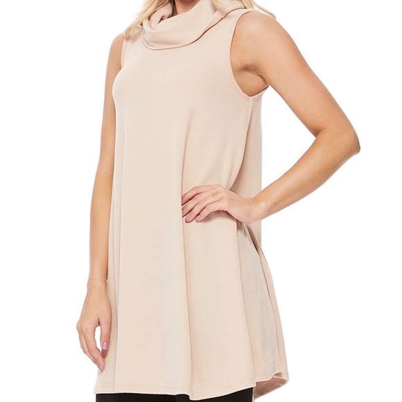 *NEW* SLEEVELESS RIBBED TURTLENECK SWEATER - Picture 3 of 4